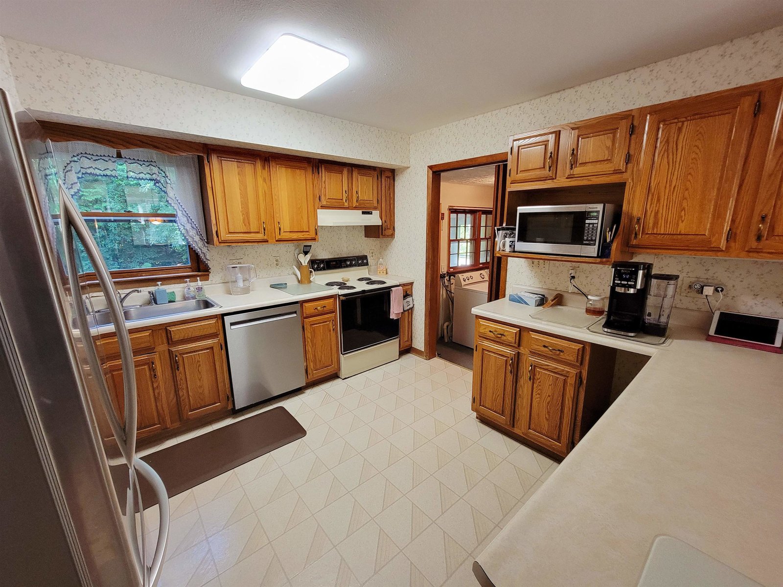 6 Cypress Lane