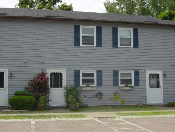 6 Densmore Dr, Unit 6