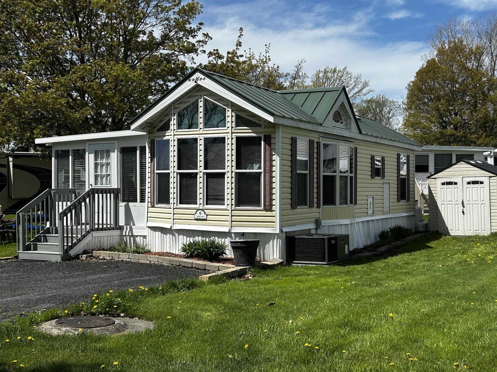 6 Eagle Lane, Unit EA006