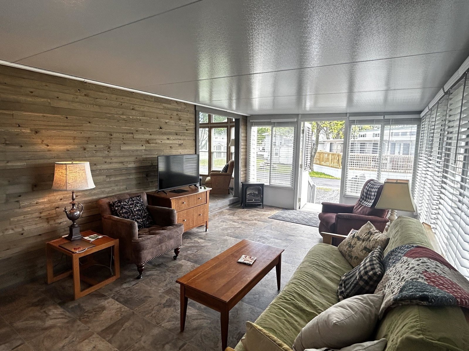 6 Eagle Lane, Unit EA006