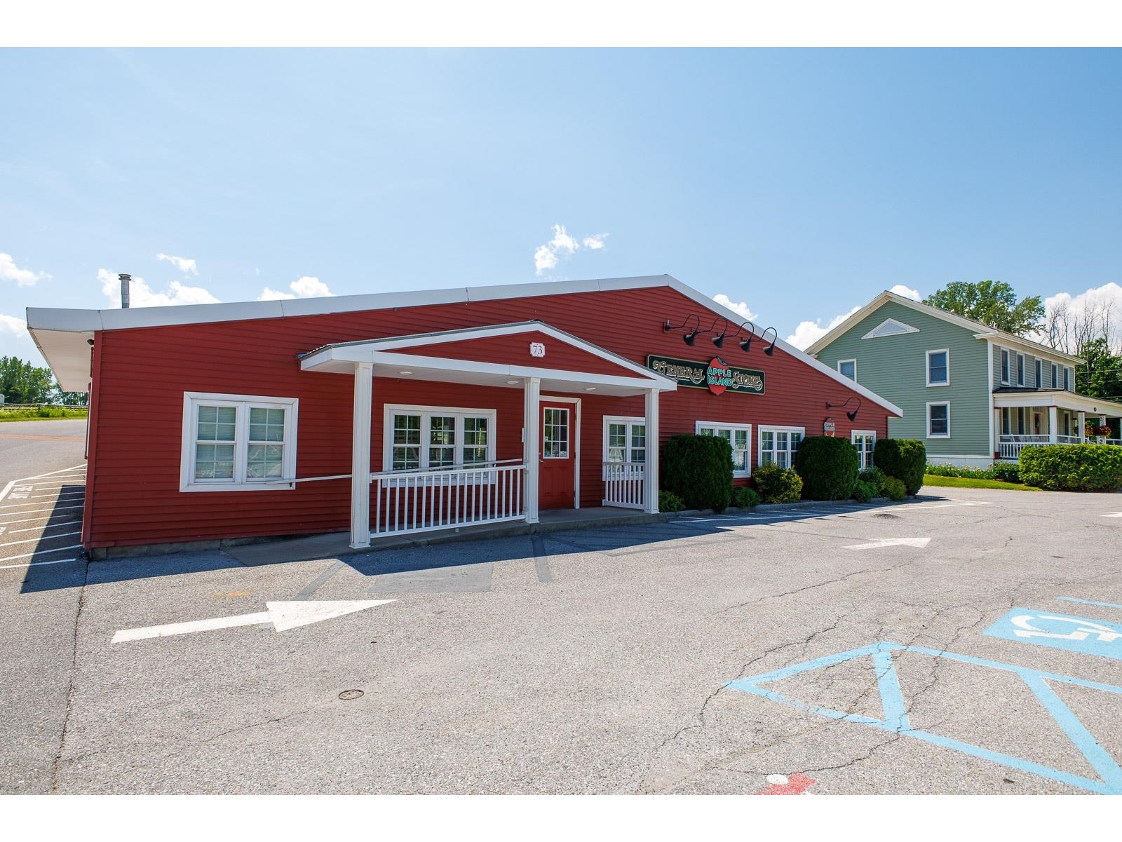 6 Eagle Lane, Unit EA006