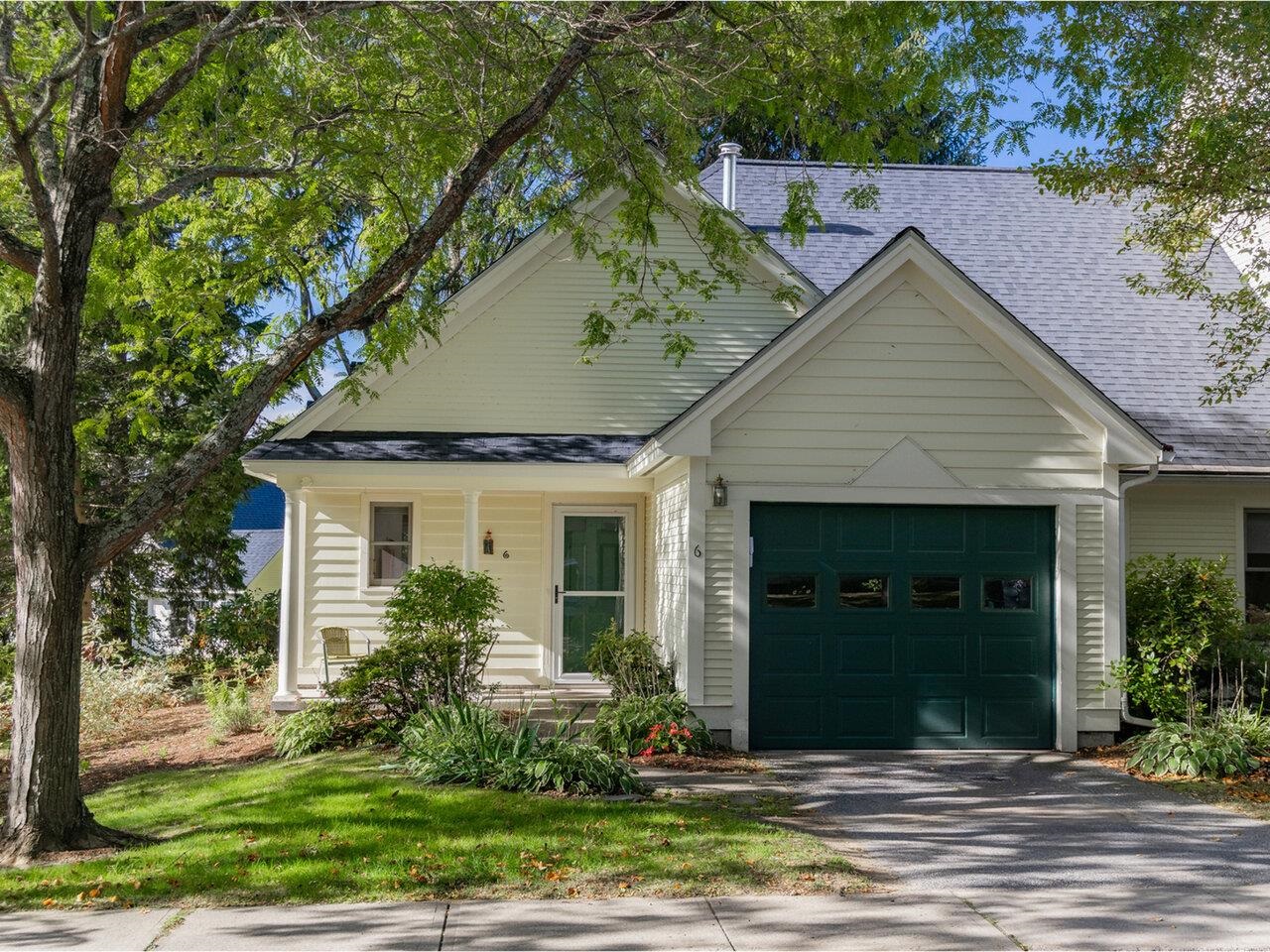 6 Eastman Farm Road