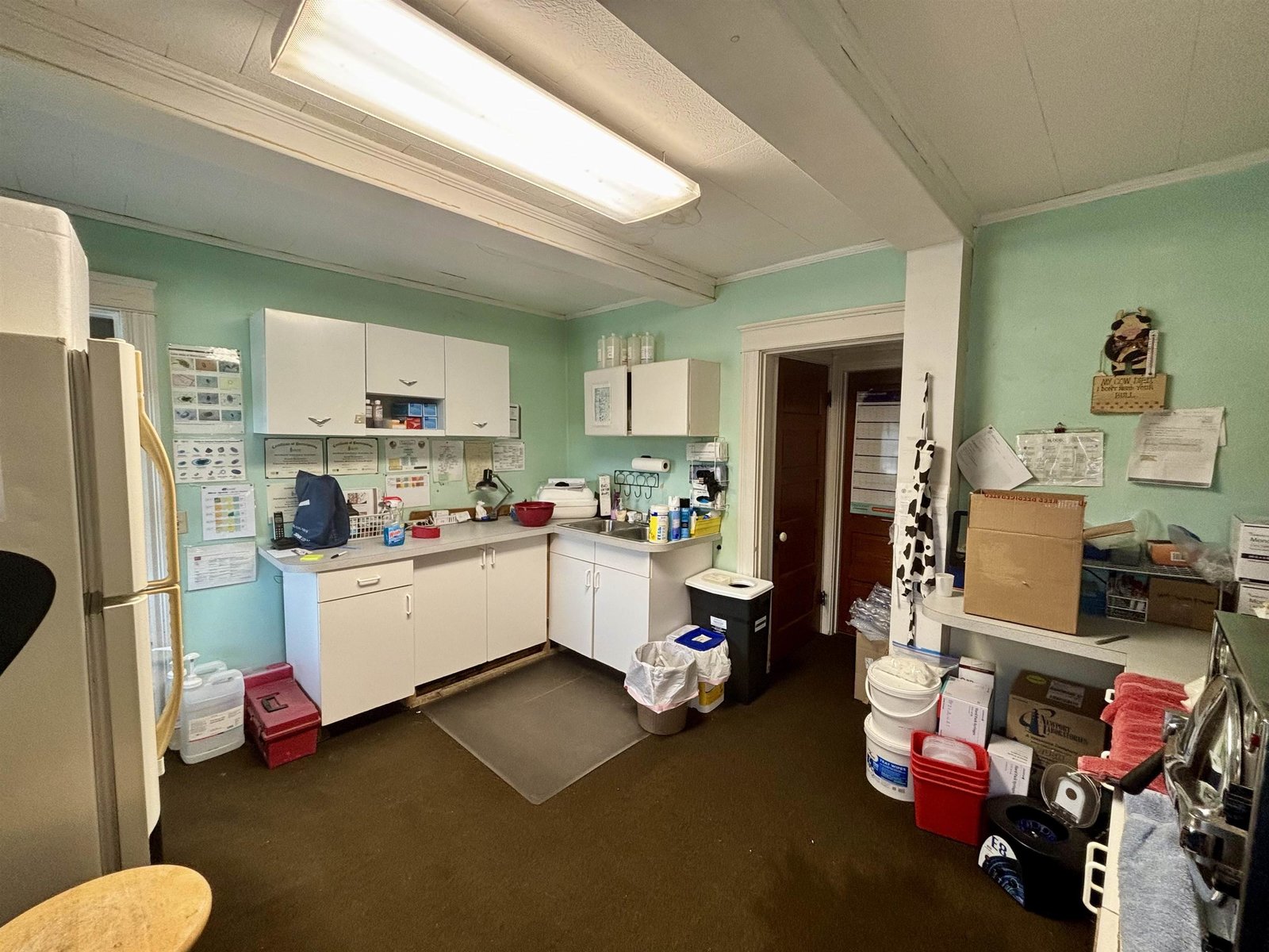 1st floor office