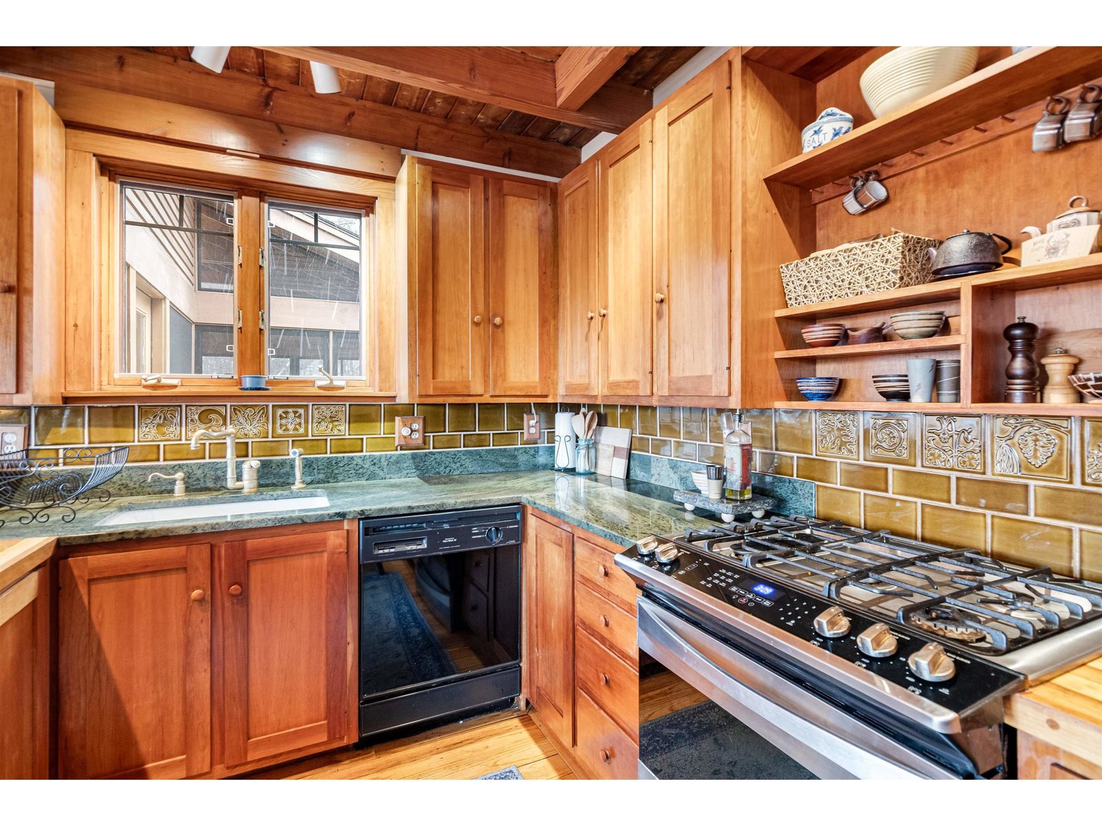 6 Fox Lane
