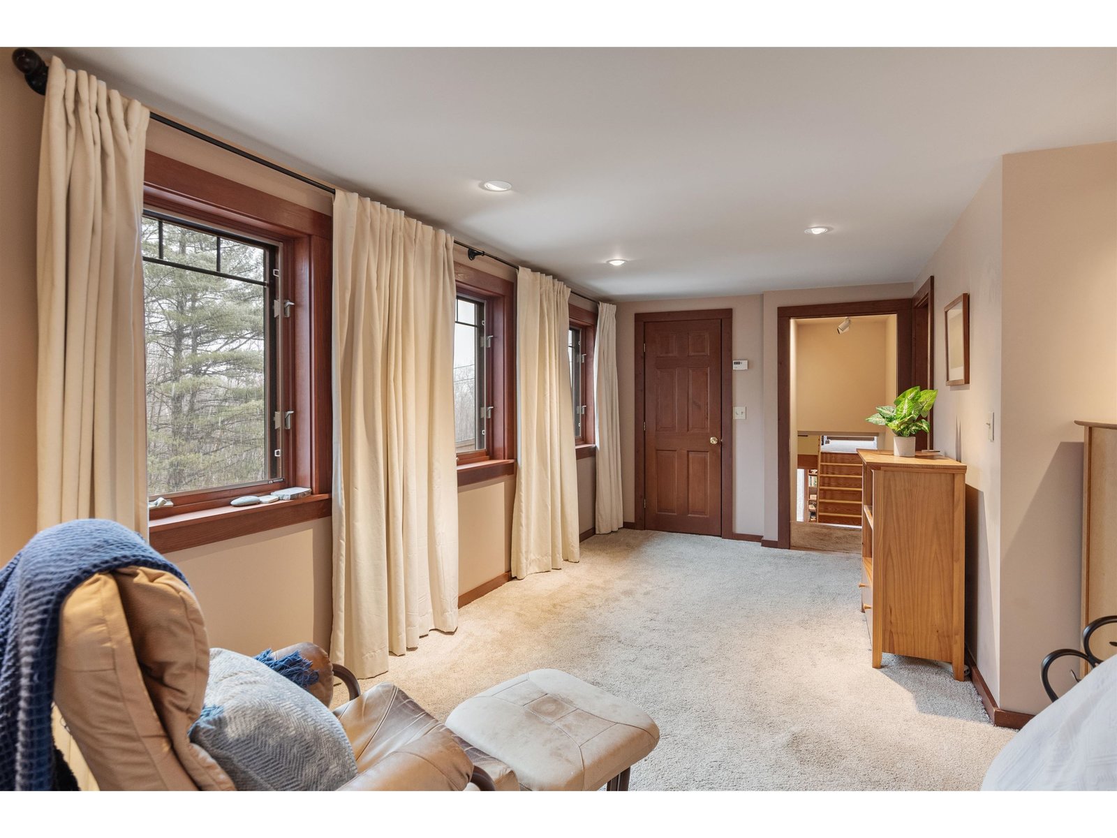 6 Fox Lane