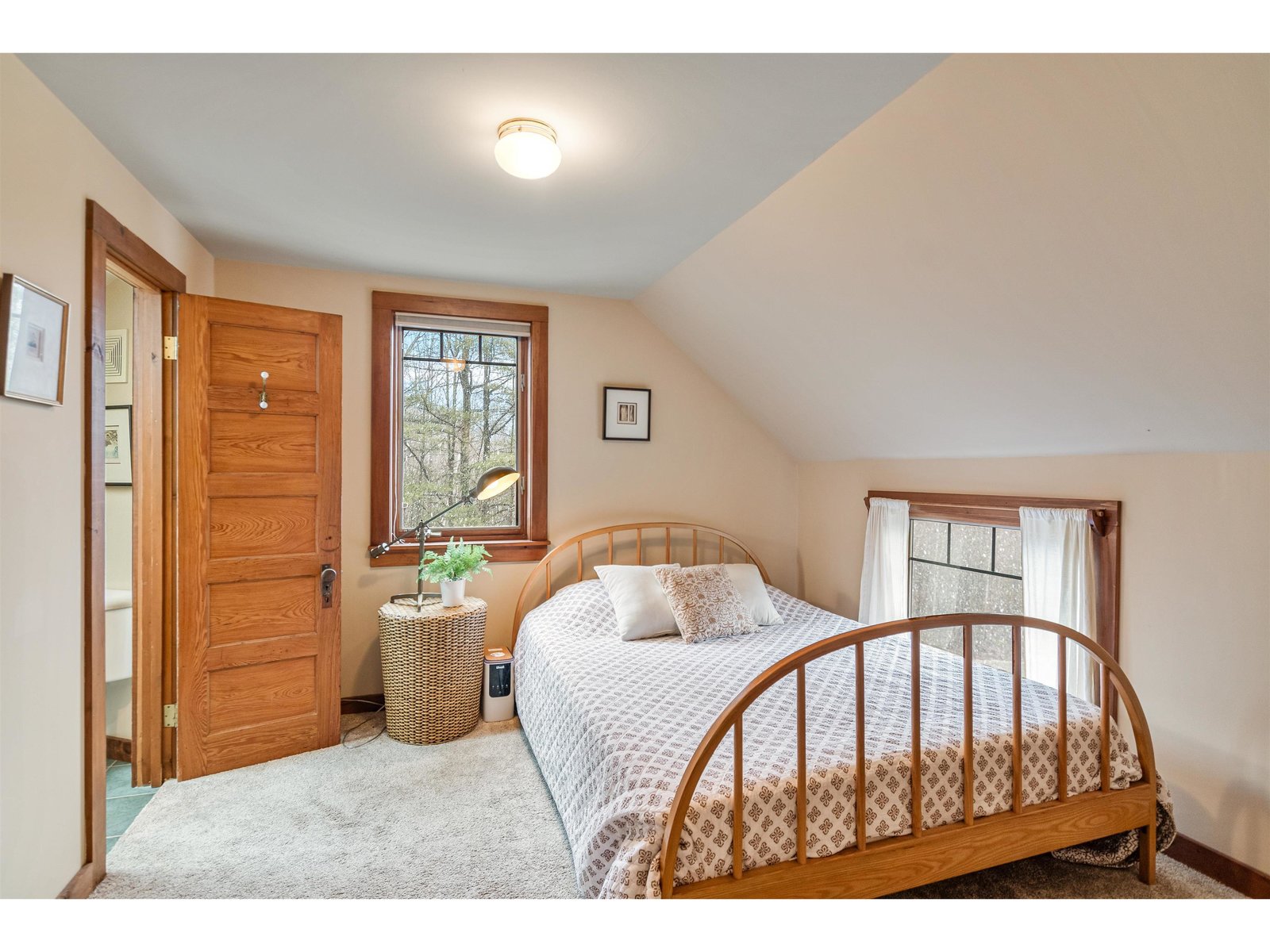 6 Fox Lane