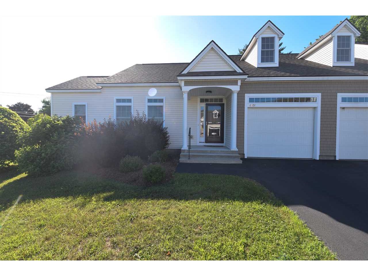 6 Green Field Way, Unit 101