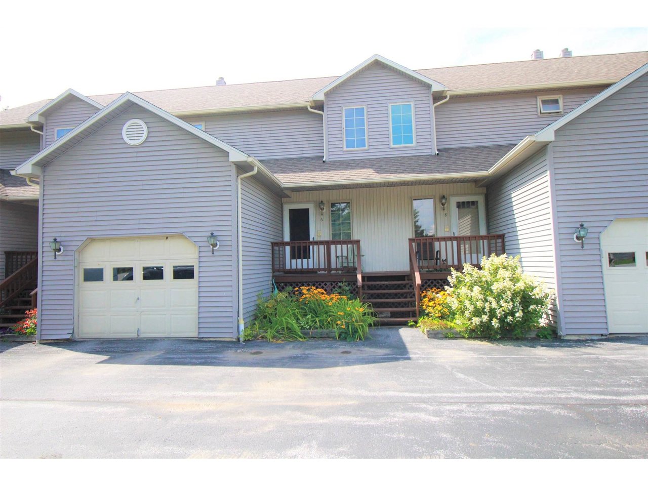 6 Green Mountain Drive