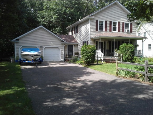 6 Grey Meadow Dr.