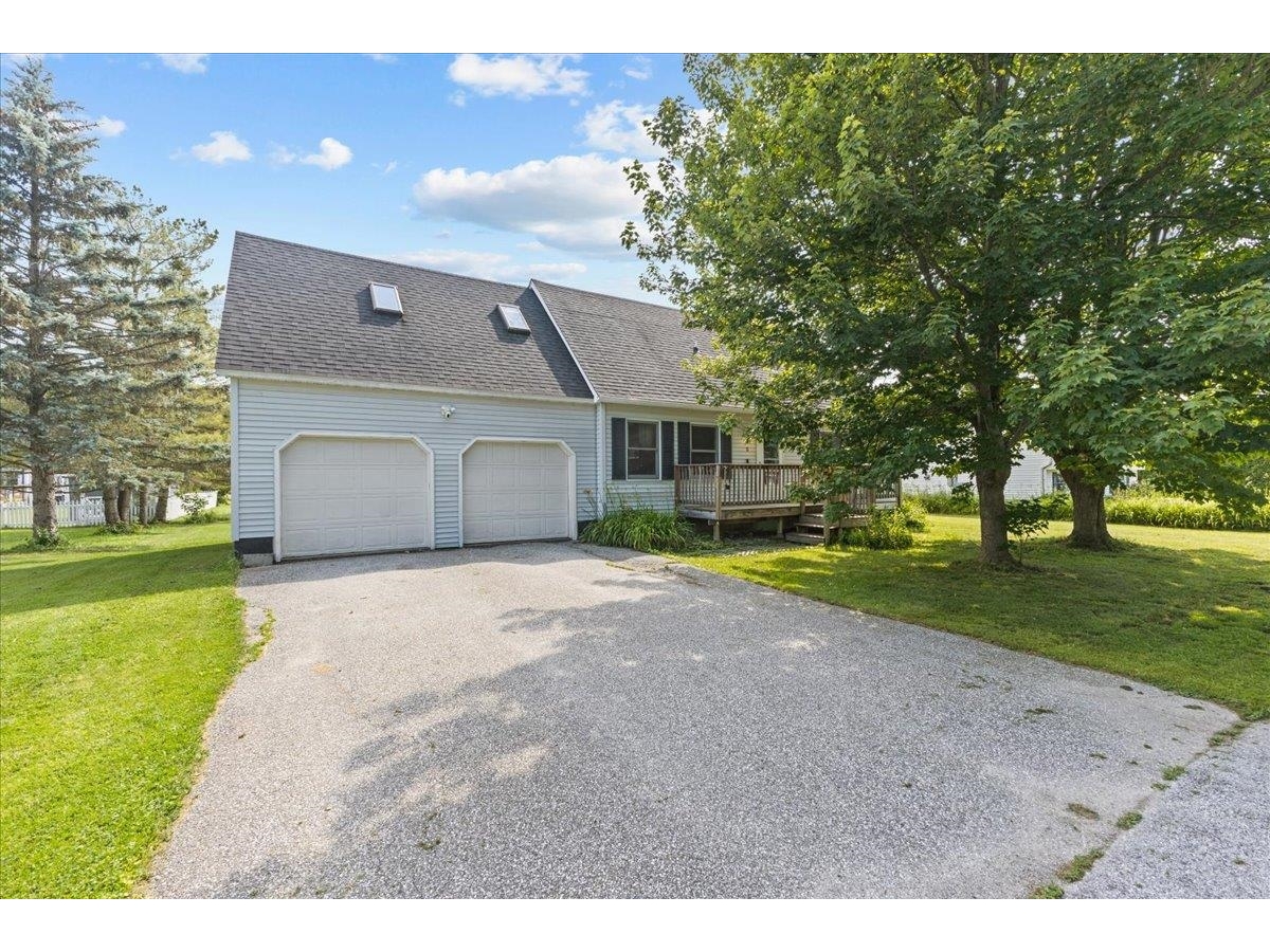 6 Guyette Circle