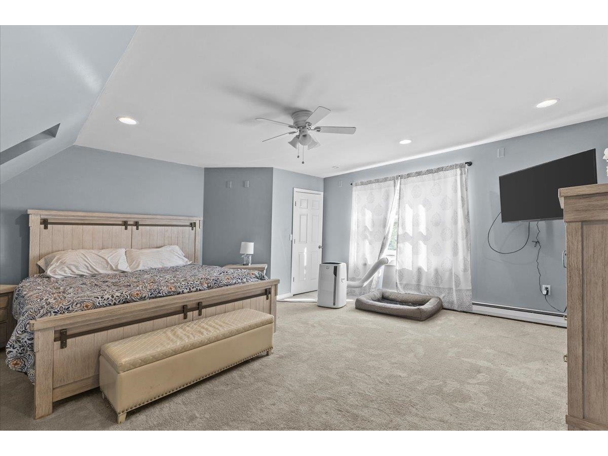 6 Guyette Circle