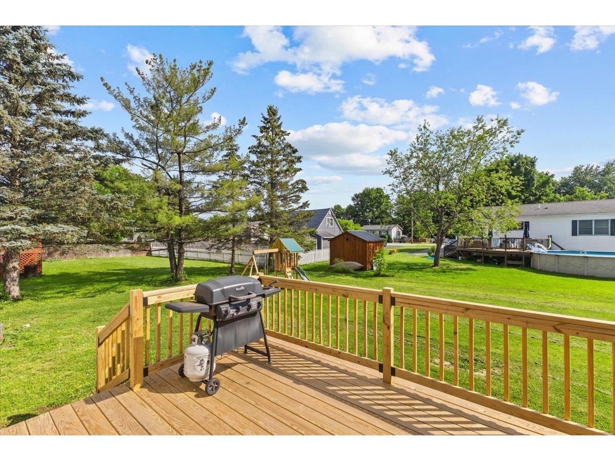 6 Guyette Circle