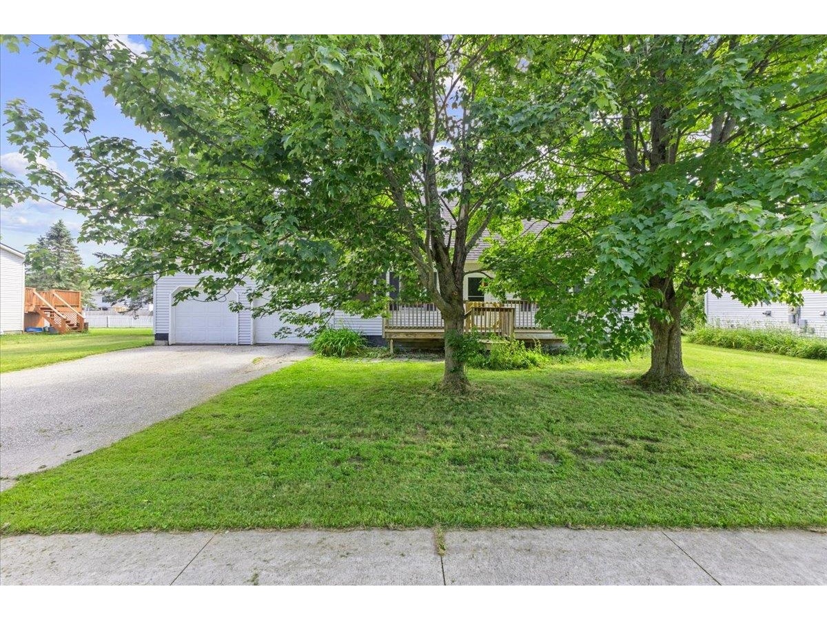 6 Guyette Circle
