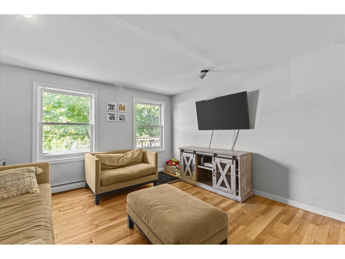 6 Guyette Circle