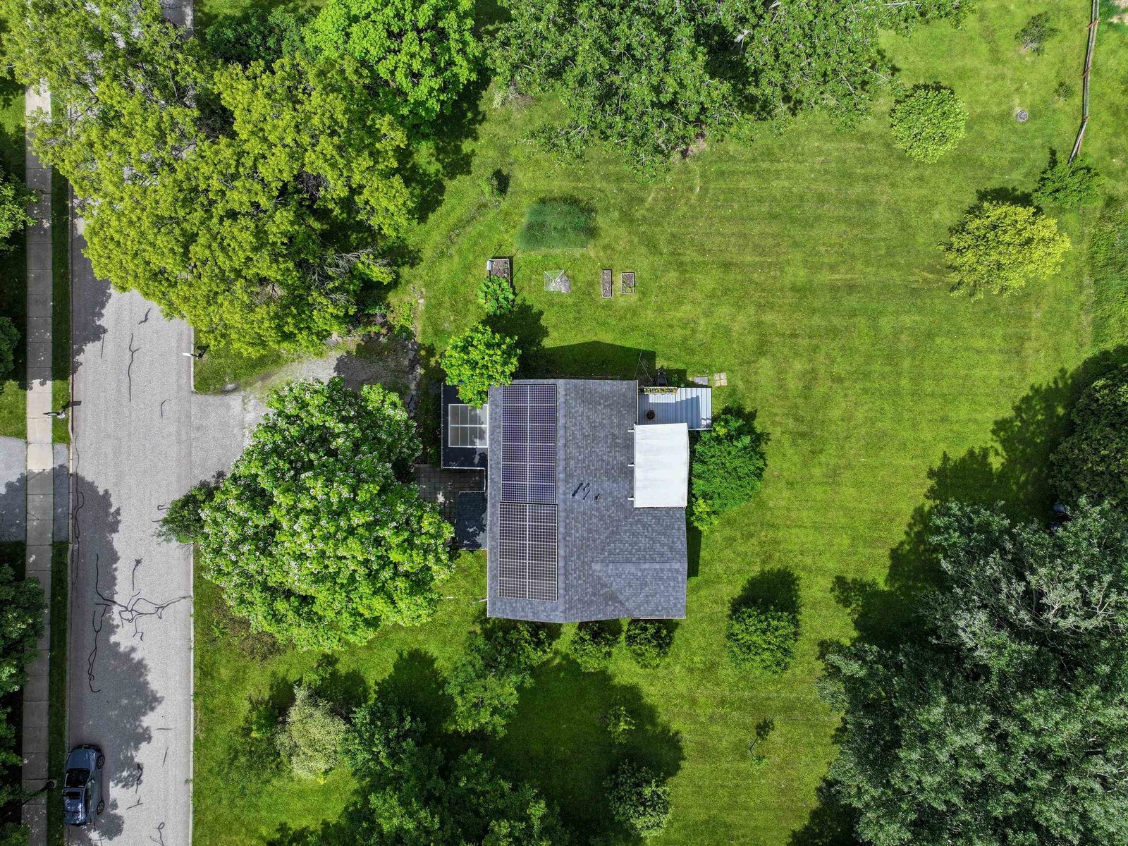 6 Harrow Way