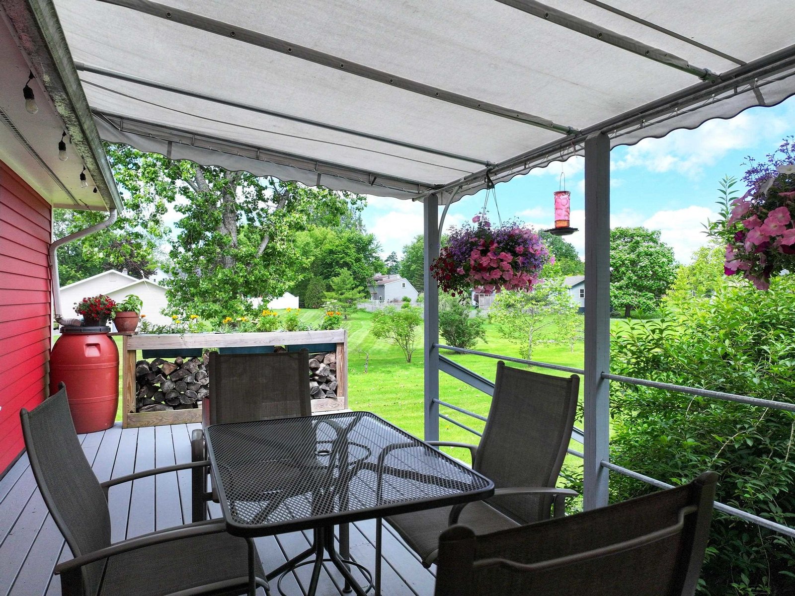 6 Harrow Way