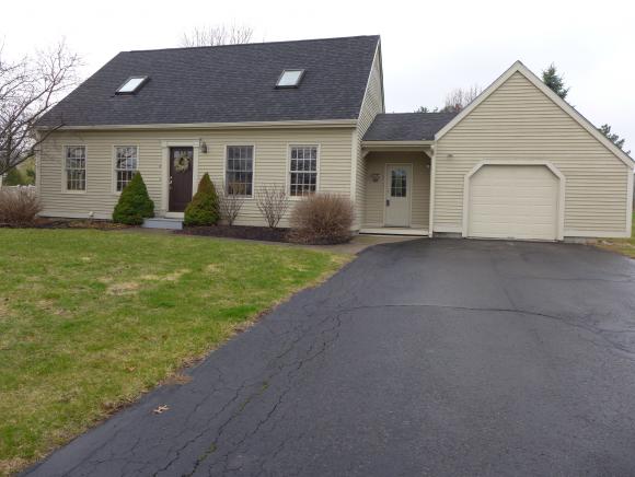 6 Knoll Circle