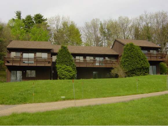 6 Lamore Rd