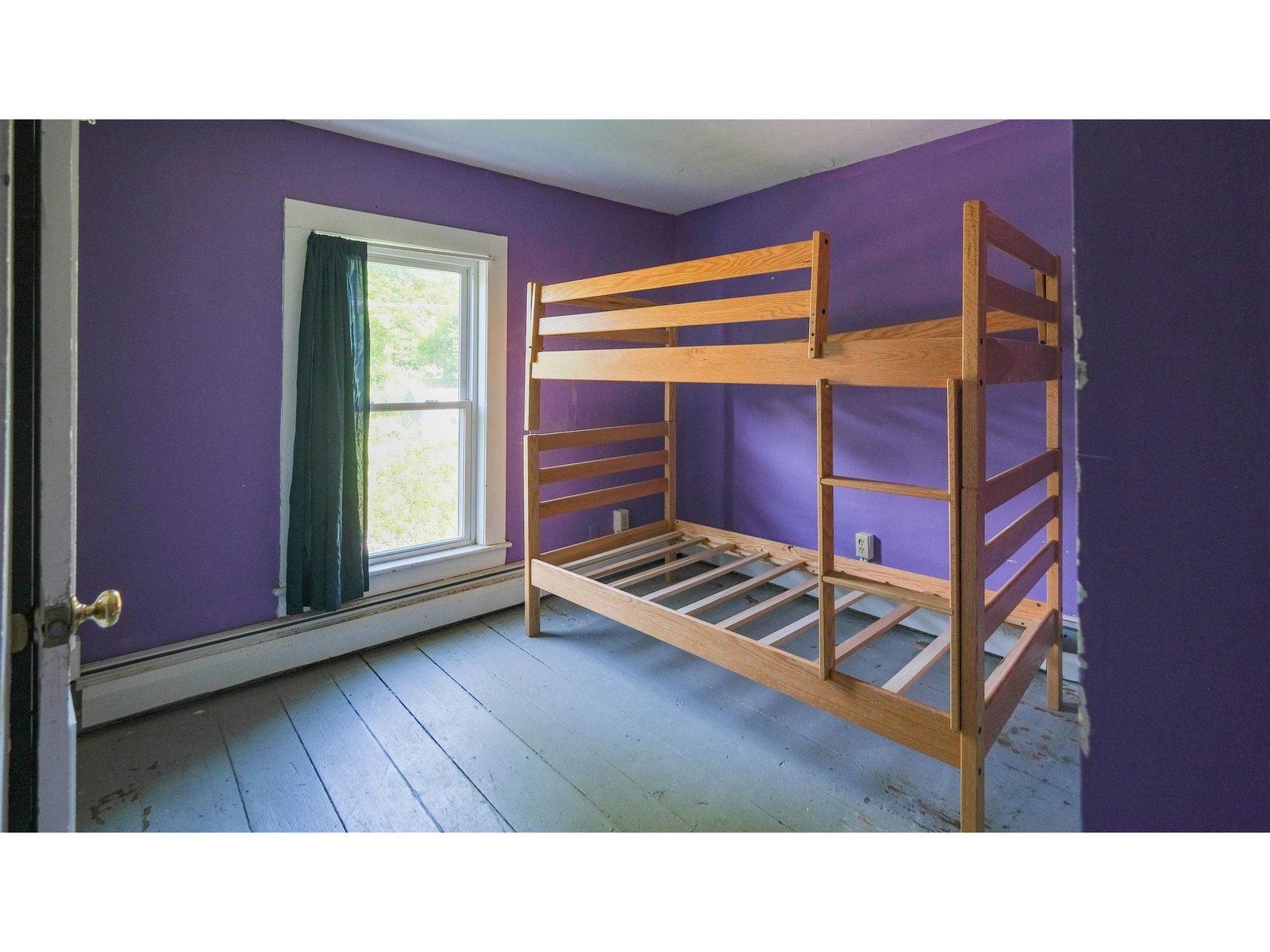 Bunk room on 2nd floor