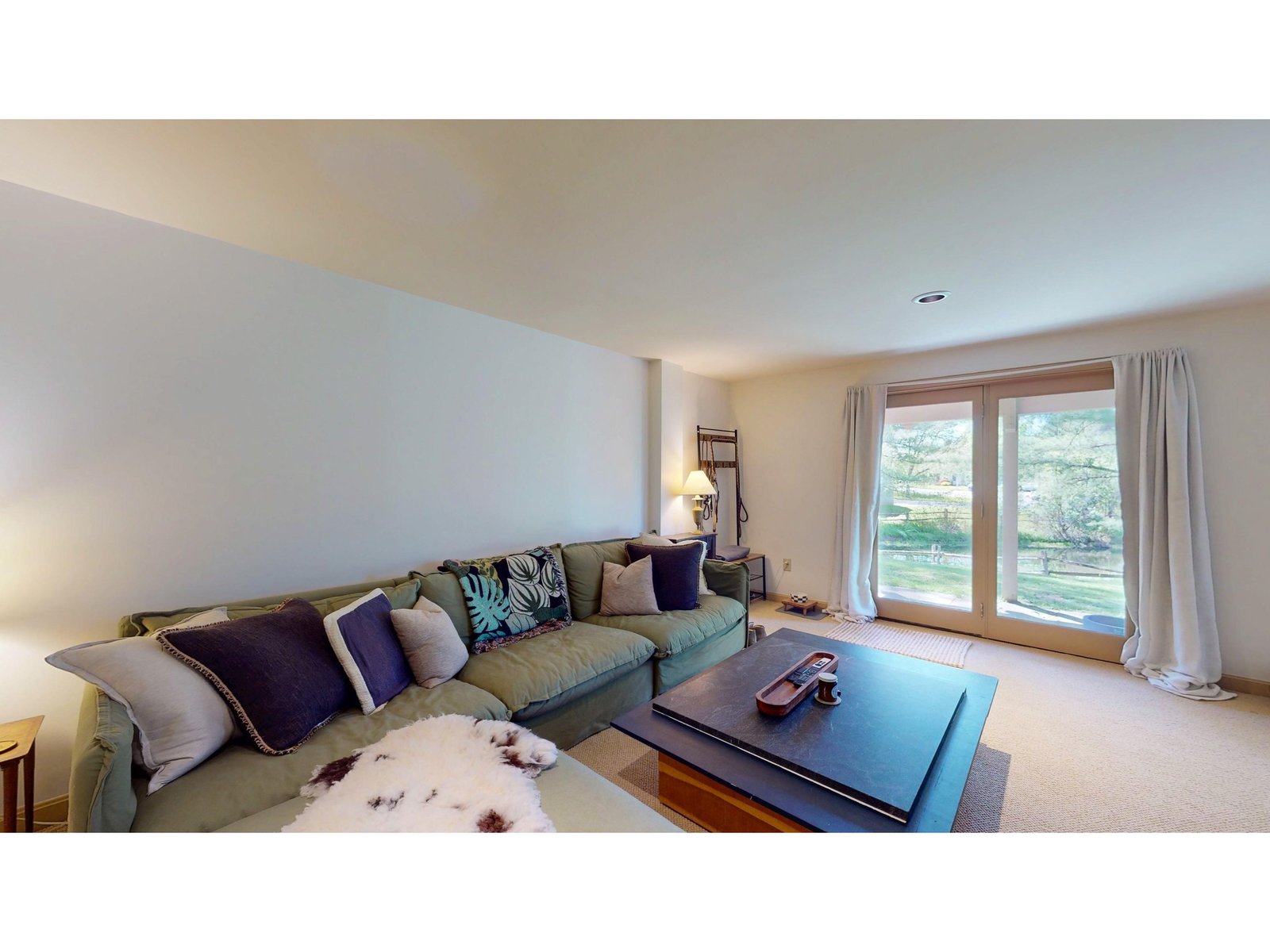 6 Nedde Lane