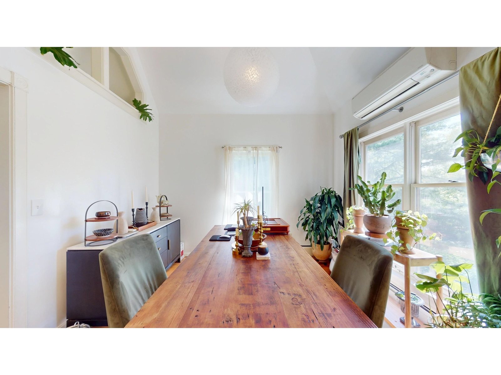 6 Nedde Lane