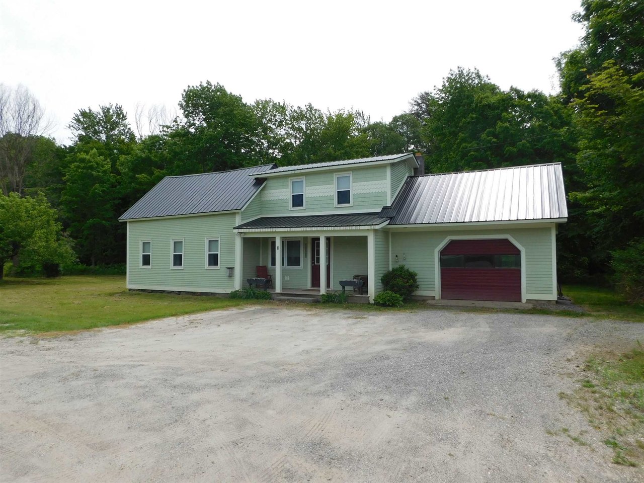 6 North Hollow Road