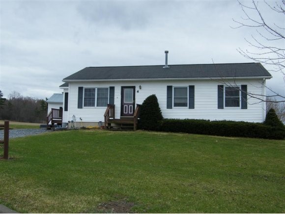6 Thomas Circle