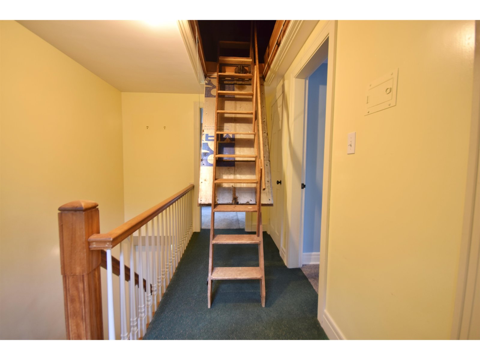 6 Towne Street