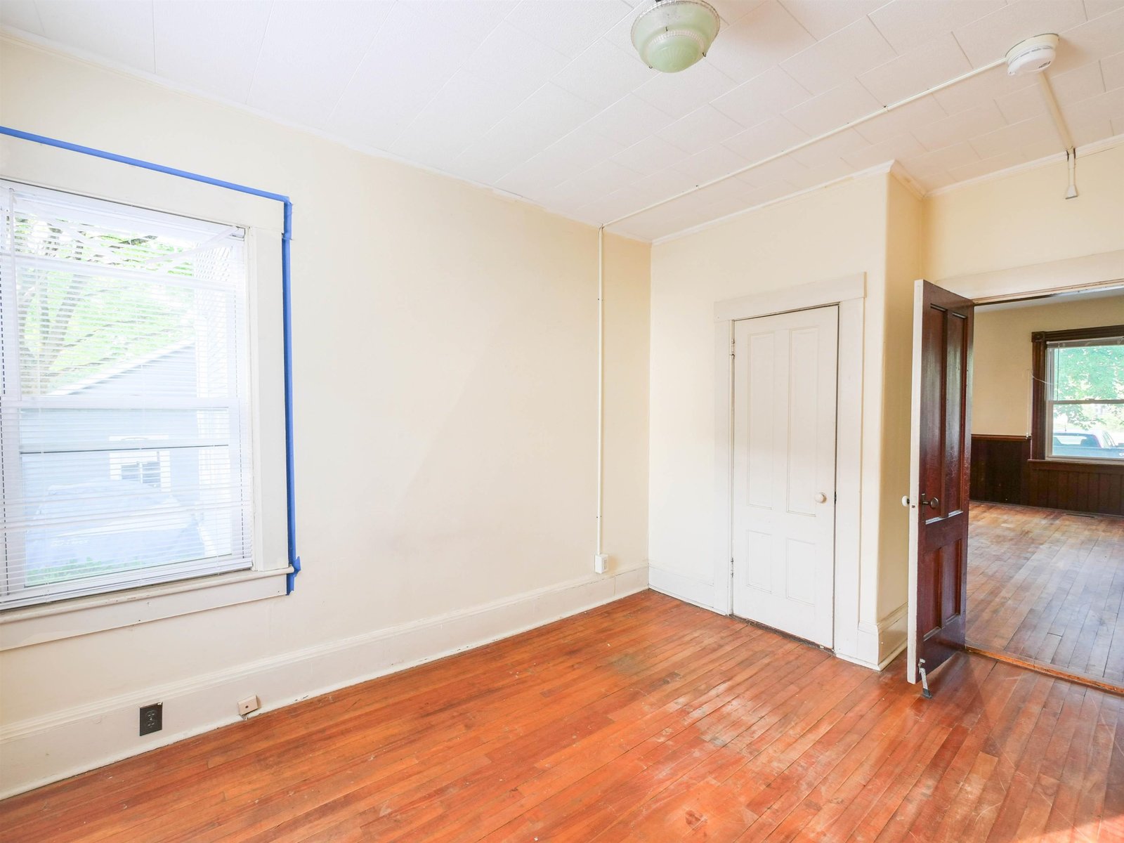 6 Tuttle Street