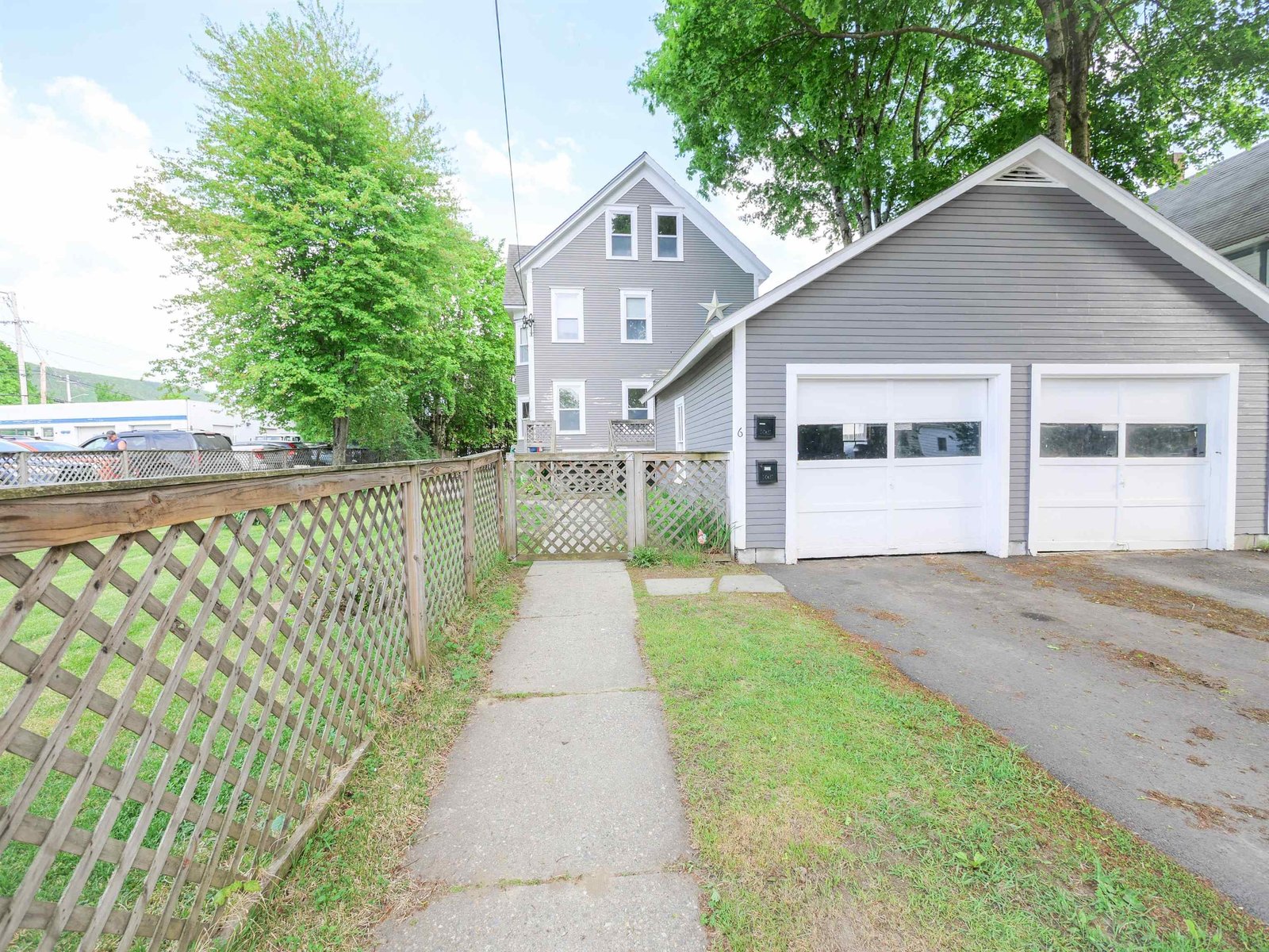 6 Tuttle Street