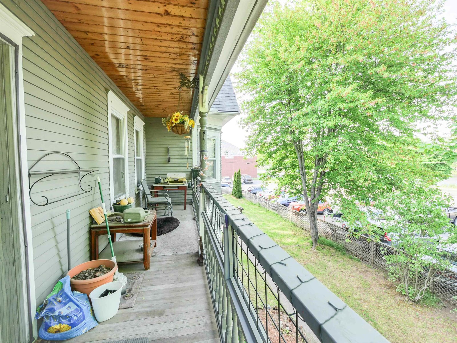 6 Tuttle Street