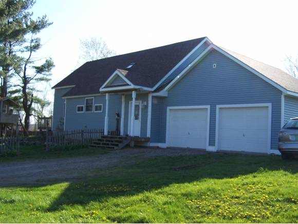 6 Woods Hollow Rd.