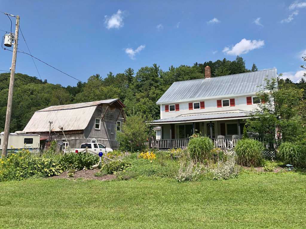 60 Beaver Brook Farm Road