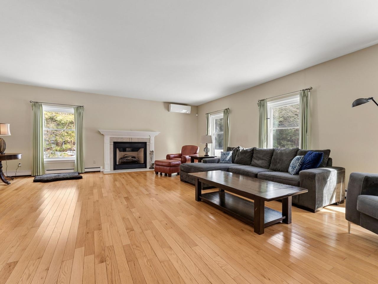 60 Catella Road
