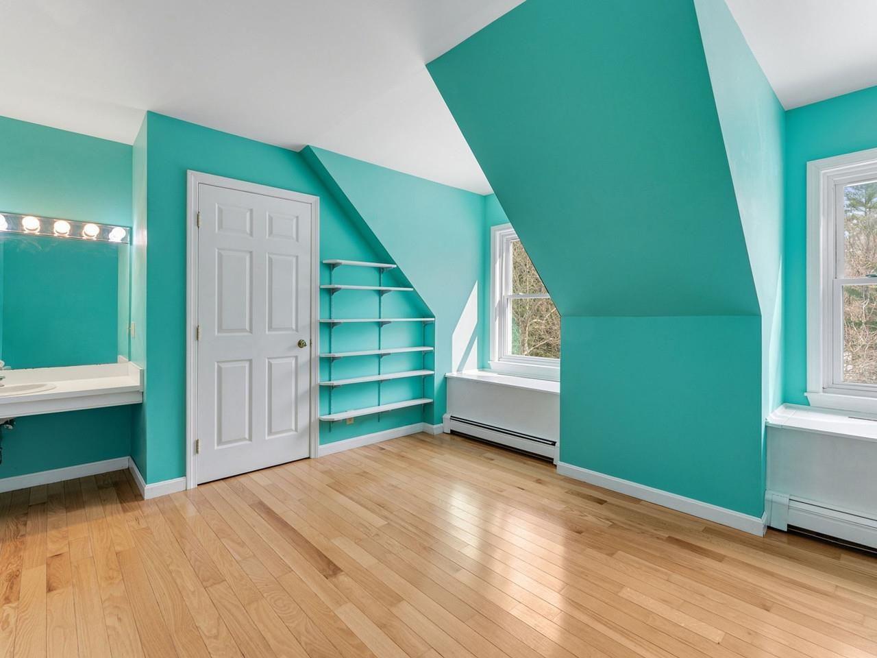 60 Catella Road