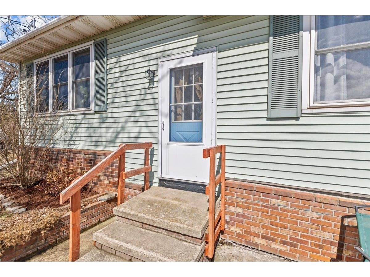 60 Cedar Drive