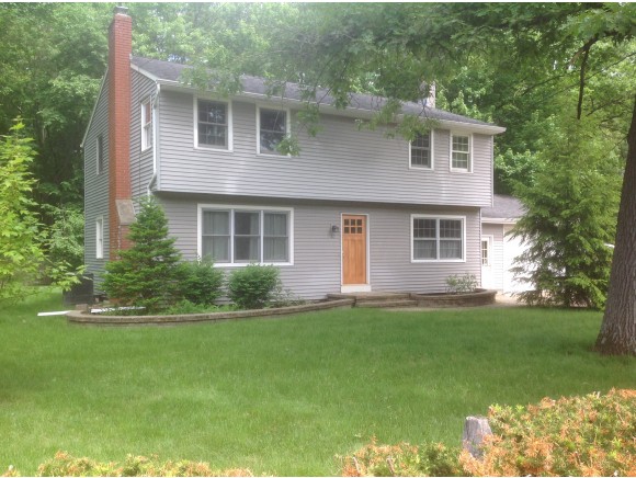 60 Colchester Point