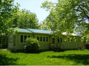 60 Holiday Point Rd