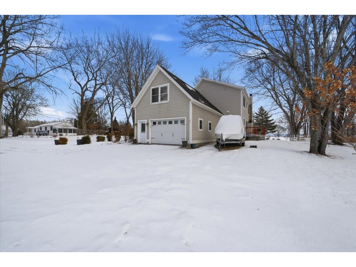 60 Holiday Point Road