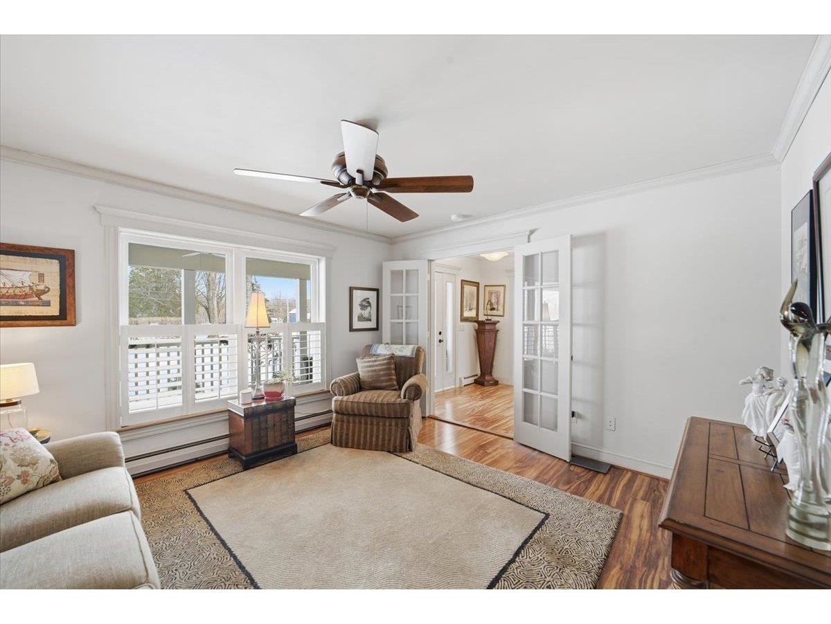 60 Holiday Point Road