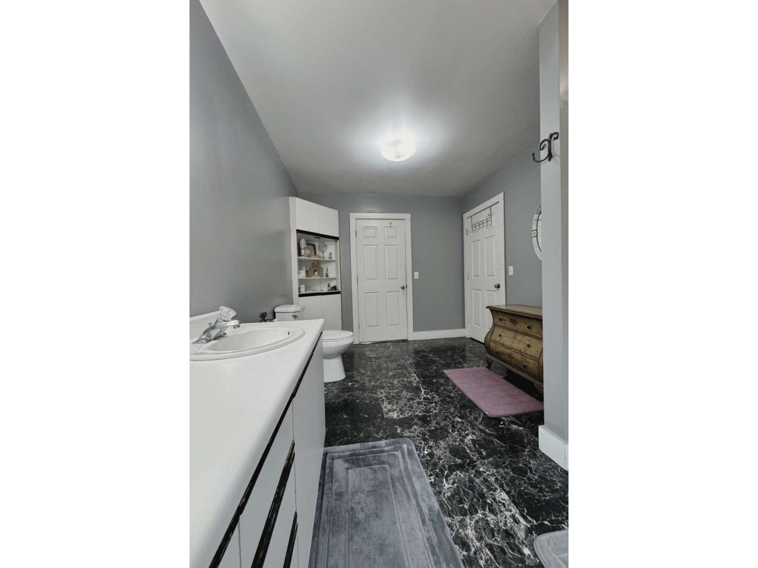 60 Lyman Drive