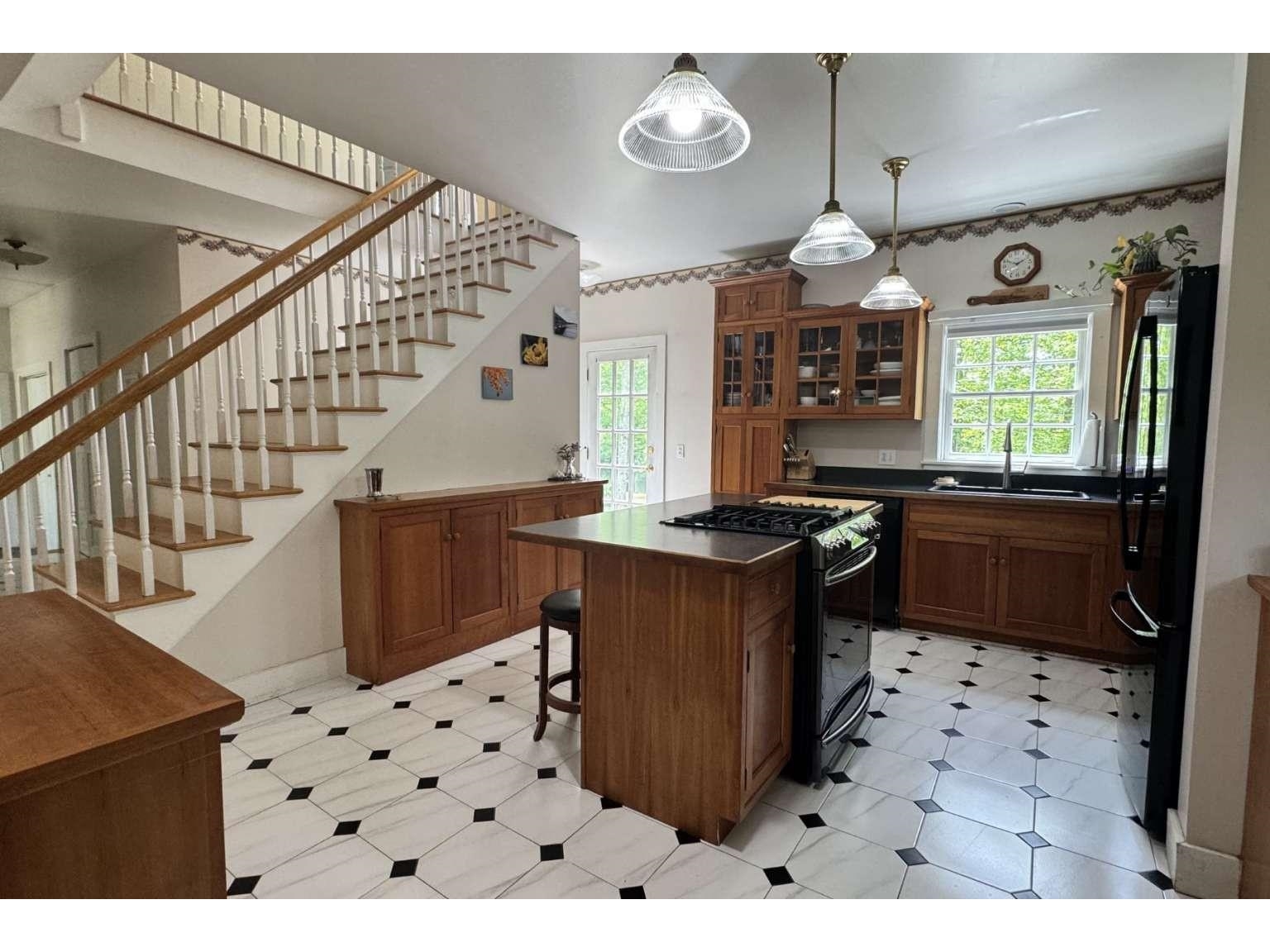 60 Lyman Drive