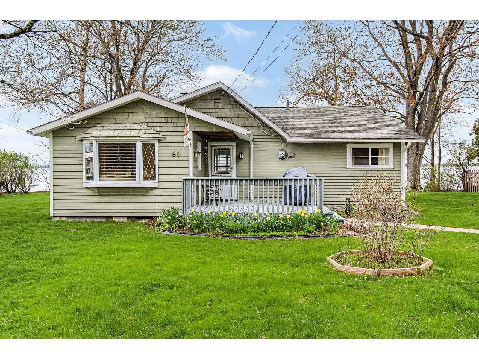 60 Maquam Shore Road