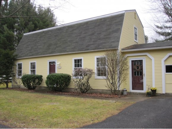 60 Red Cedar Ln