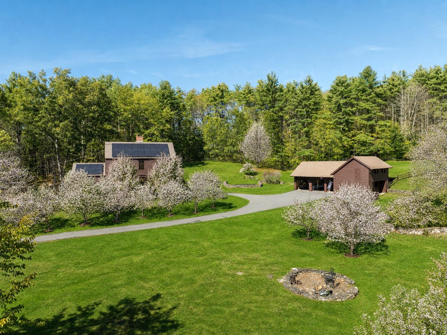 60 Spencer Hollow Road, Springfield