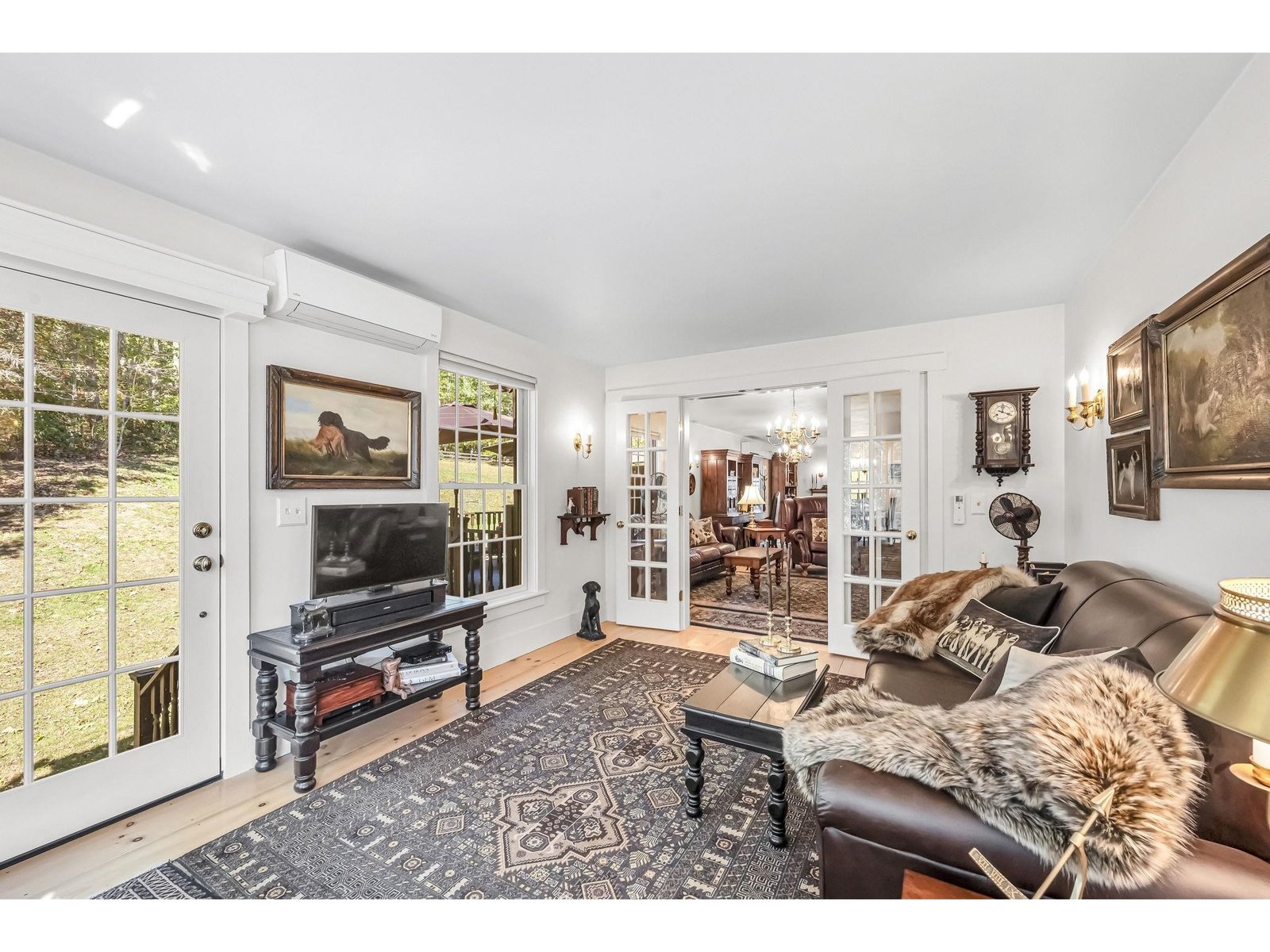 60 Spencer Hollow Road