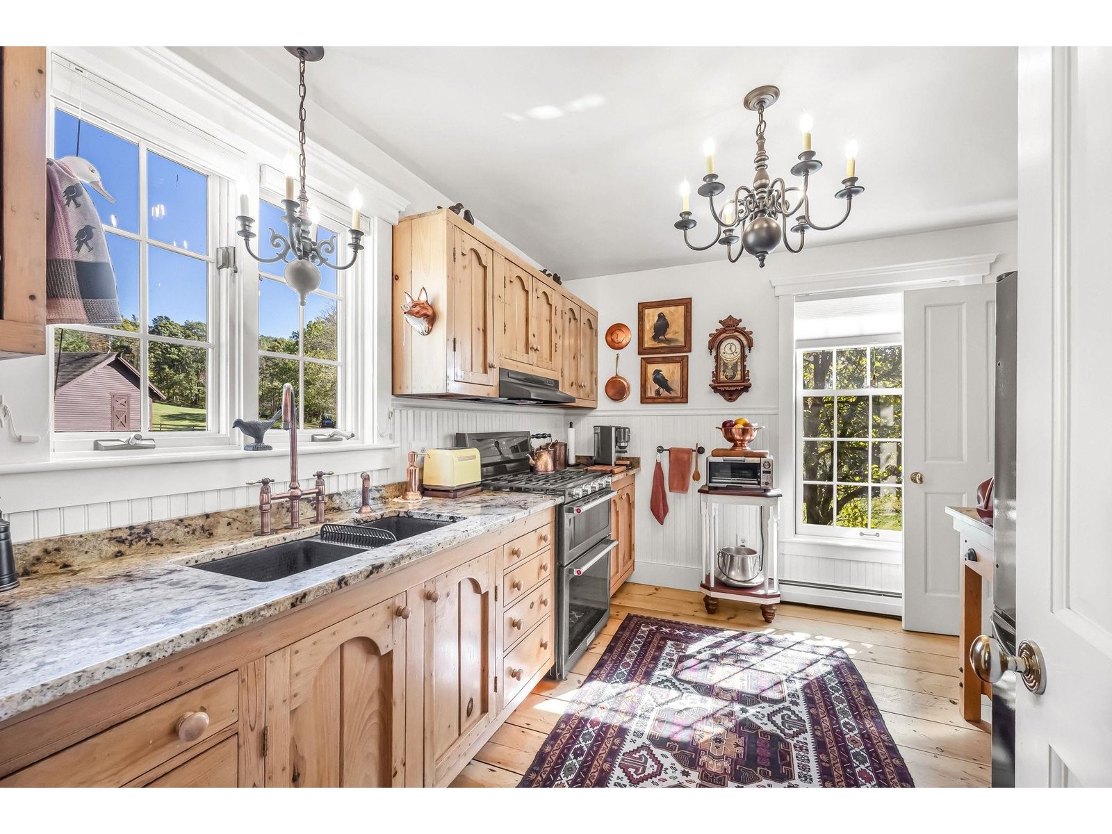60 Spencer Hollow Road
