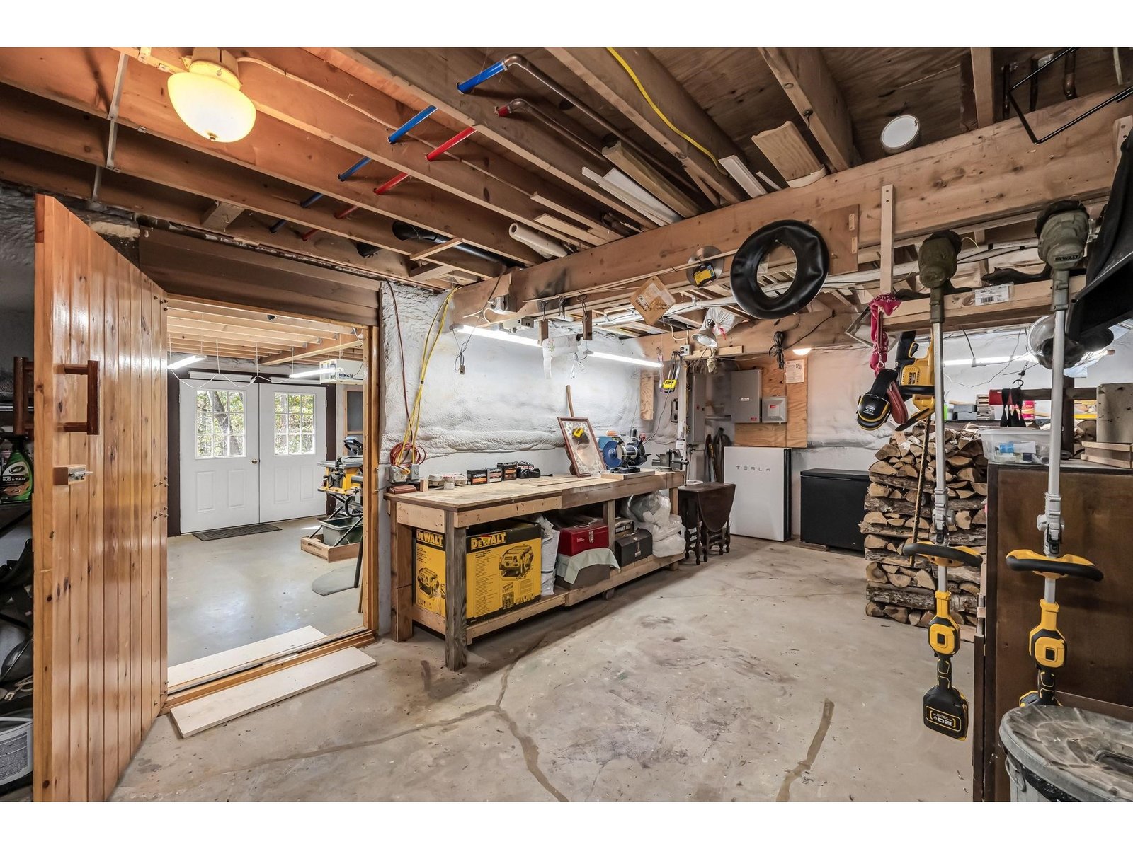 60 Spencer Hollow Road