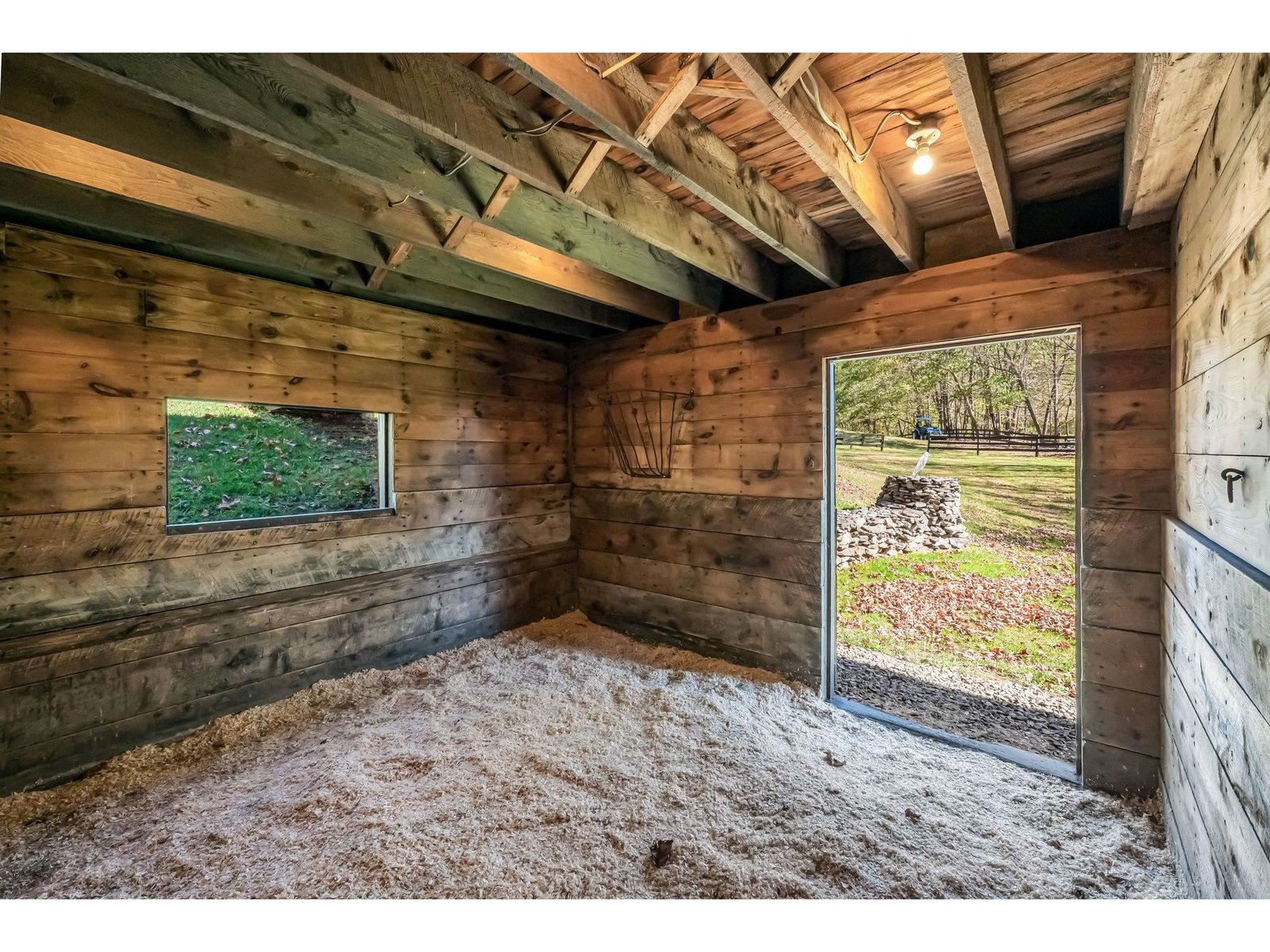 60 Spencer Hollow Road