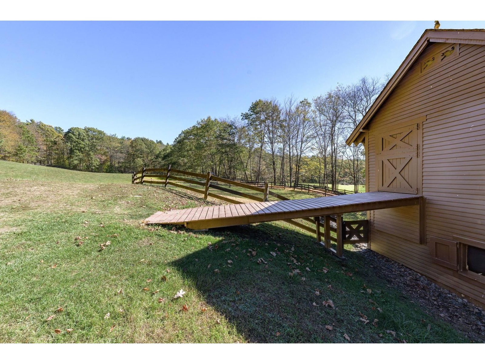 60 Spencer Hollow Road